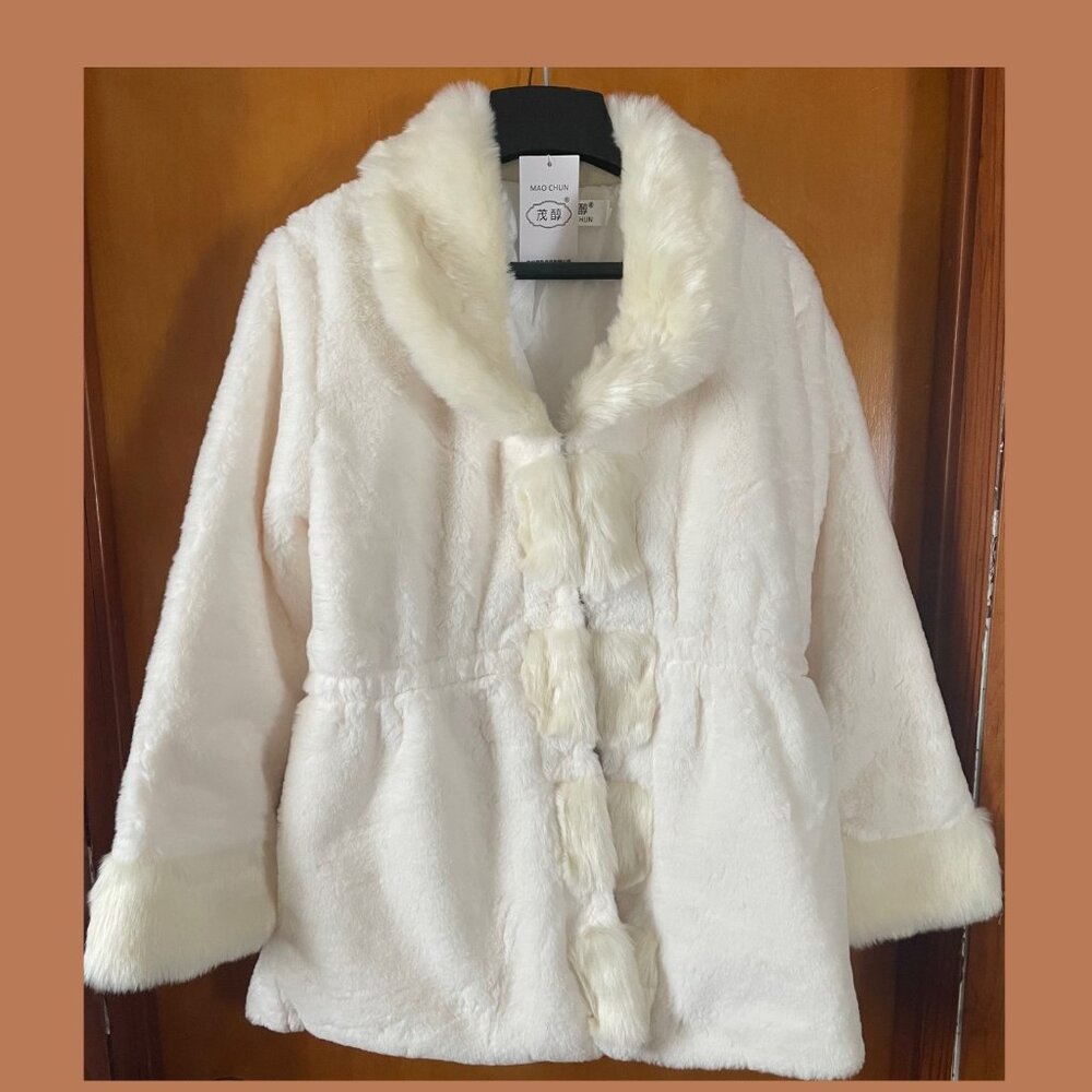 Ladies Mao Chun Faux Fur jacket/ overcoat